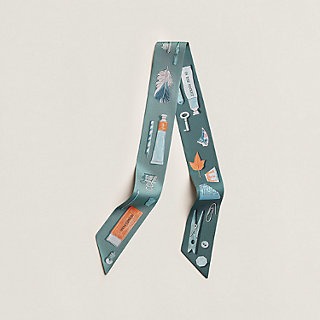 HERMES ツイリー In the Pocket Twilly 直営店ラッピング HERMES ツイリー In the Pocket Twilly 直営店ラッピング